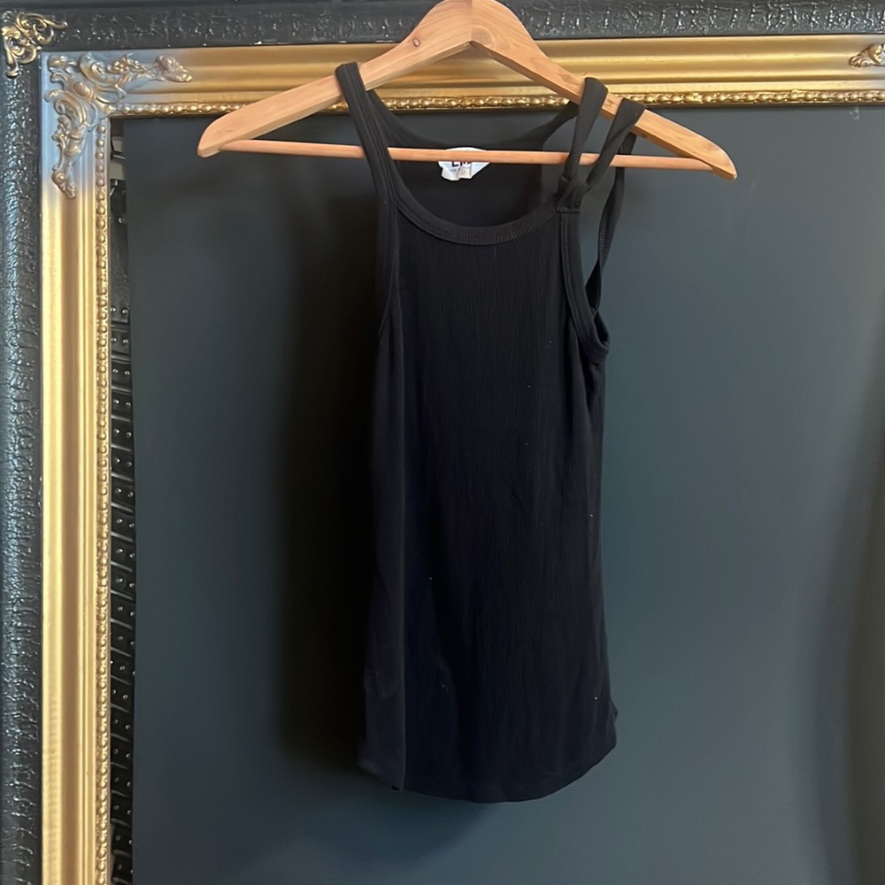LNA black triple strap tank// Size S
